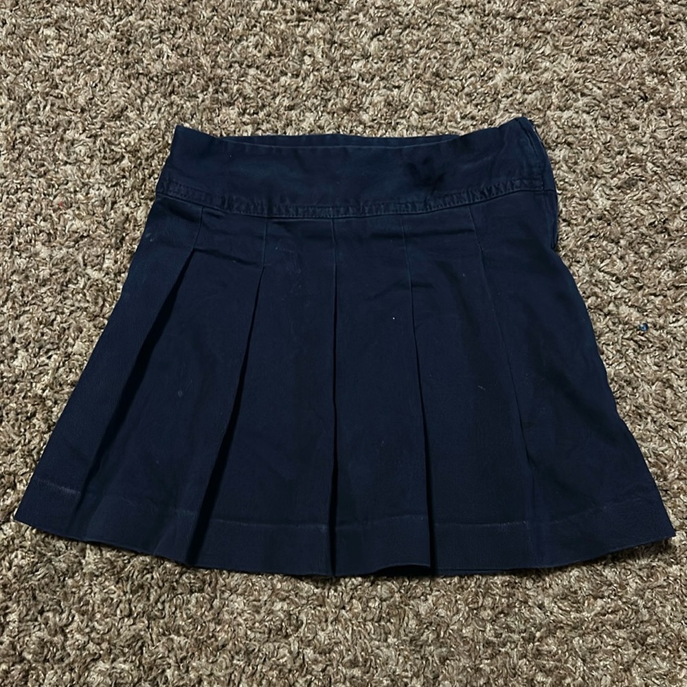 The children’s place. Navy blue size 5 skort.